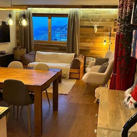 Apartment Cosy With A Beautiful View - 50m From Lift *