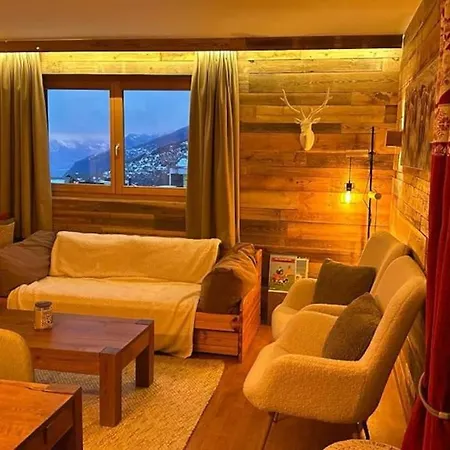 Apartment Cosy With A Beautiful View - 50m From Lift